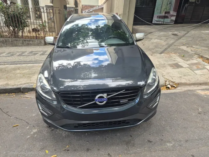 Volvo XC 60 T-5 R-design 2.0 FWD 5P 2015