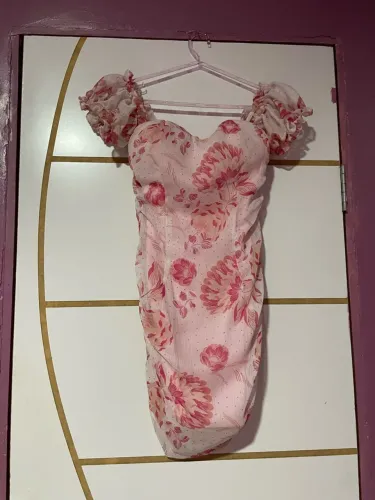 Vestido curto