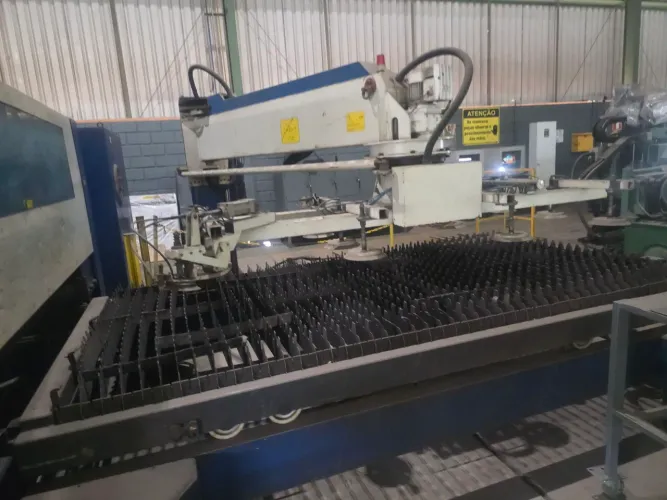 Corte laser 6000w co2