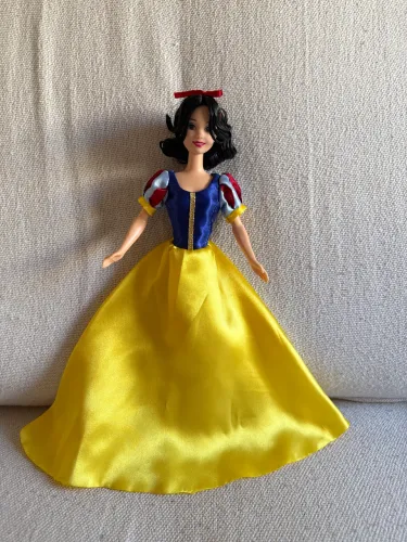 Boneca branca de neve