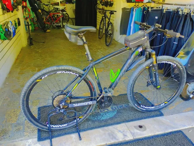 Vendo ou troco bicicleta aro 29 toda Shimano