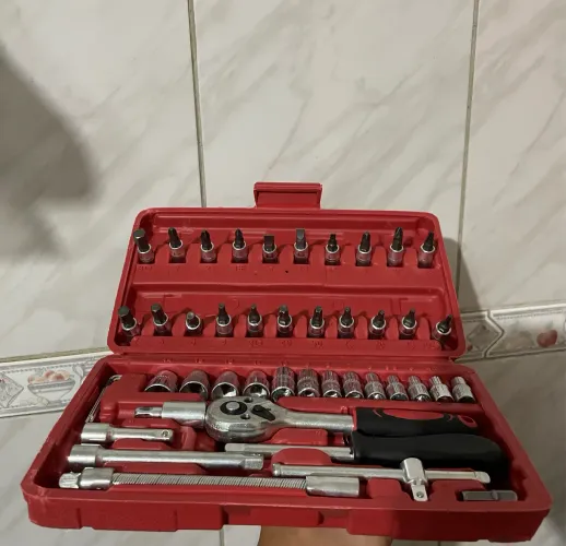 MALA DE FERRAMENTAS 46 PEÇAS - OPORTUNIDADE