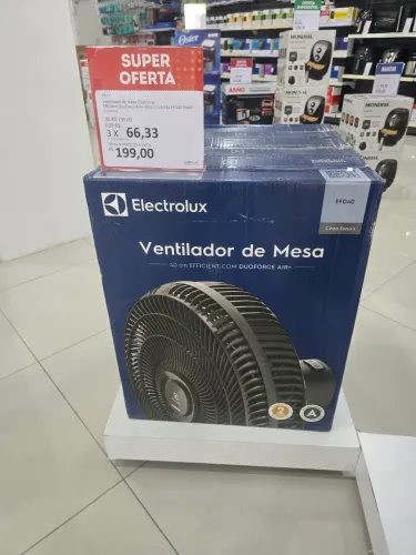 Ventilador de mesa Electrolux efficient duoforce air+40 cm 6 pás EFD40