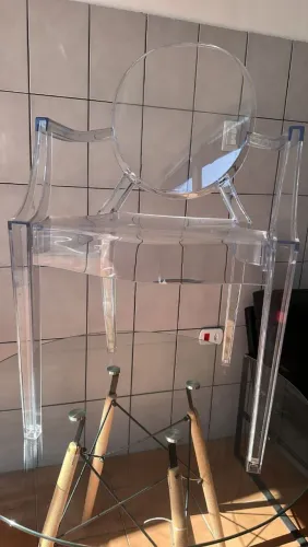 Kit 4 Cadeiras Jantar Design Transparente Louis Ghost Com Braço