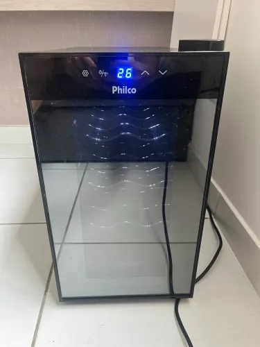 Adega Philco - 8 Garrafas
