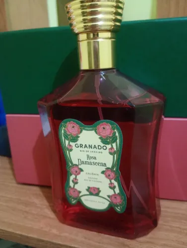 Perfume Rosa Damascena