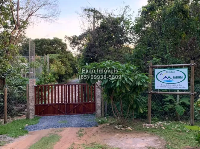 Chácara de 3 hectares com casa p até 20 pessoas, acesso ao Rio Claro