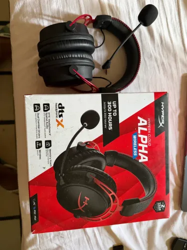 Headset Gamer Sem fio HyperX Cloud Alpha