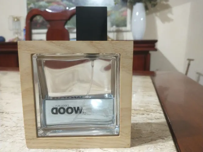Perfume Dsquared He Wood ocean wet