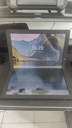Lenovo thinkpad x1 fold gen1 