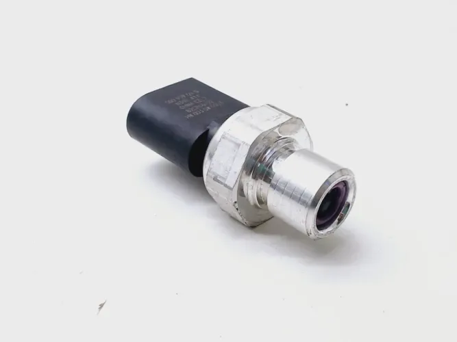 Pressostato Ar Condicionado Vw Jetta 2.0 Gli 2024 5q0959126