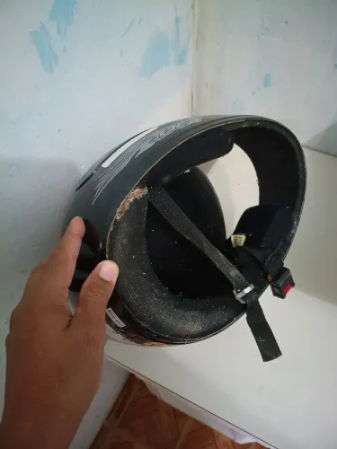 Capacete