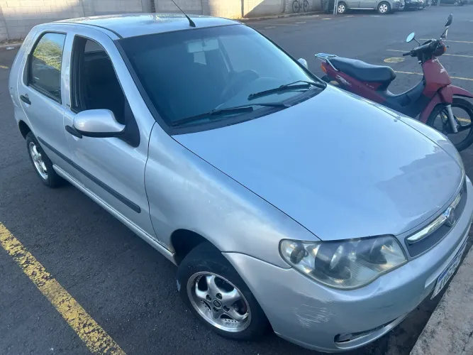 Fiat Palio 1.0 Economy Fire Flex 8V 4P 2013