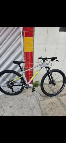 Bike caloi explorer expert sl