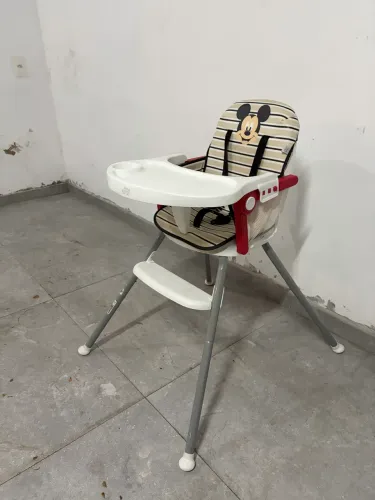Cadeira de alimentação