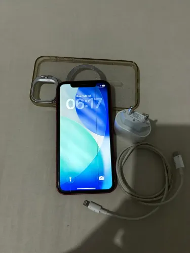 iPhone 11 tudo original ( leia anuncio) Aceita trocas 
