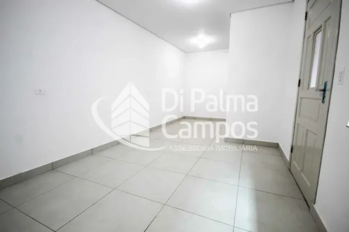 Casa residencial de 40m² com 1 quarto para alugar no bairro do Ipiranga