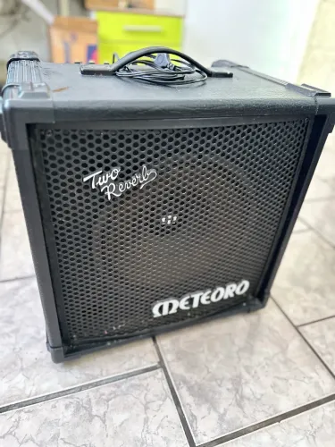 Cubo Guitarra Meteoro RX100 Two Reverb