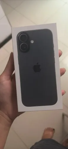 iPhone 17