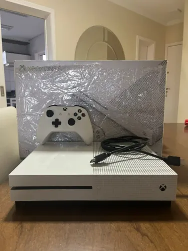 X BOX ONE S - 1TB - 4K - HDR 