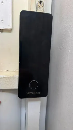 Fechadura Digital Biométrica Primebras Madeira Eletrônica 4 Pilhas AA Serve Para Portas de