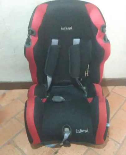 Cadeirinha Infantil 9 a 35 kg