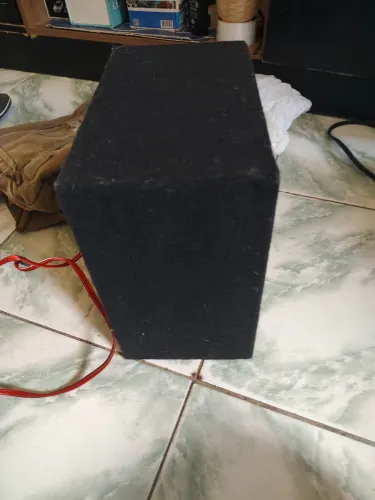 Subwoofer XBOOM 10 polegadas 300w passivo ($250)