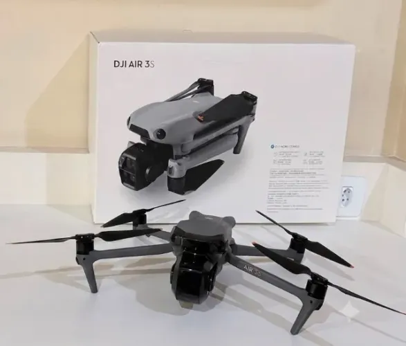 DRONE DJI AIR 3S IMPECÁVEL (somente o drone)