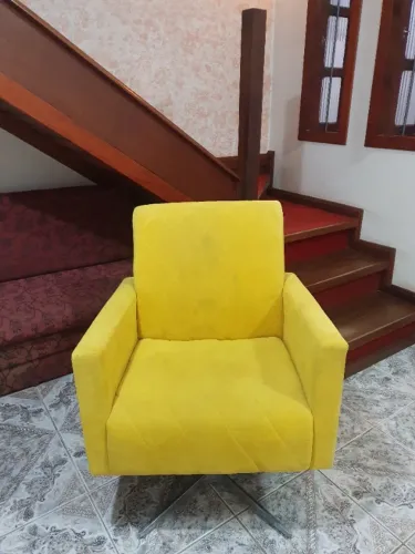 Poltrona de Balanço c/ Molas (Giro Trancado - Leia a Descrição)