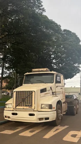 Volvo NL10 340 Cavalo Mecânico Trucado - Ano 1994/1995