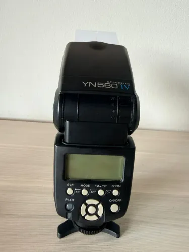 Flash Yongnuo Speedline YN560 IV