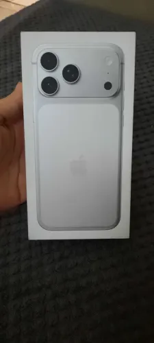 Caixa iphone 17 pro max 256