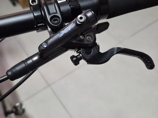 Freios shimano XT M8100 (Par)