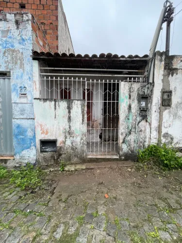 Vende-se casa