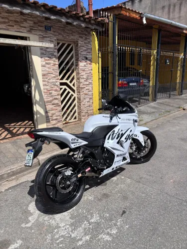 Ninja 250r ano 2011