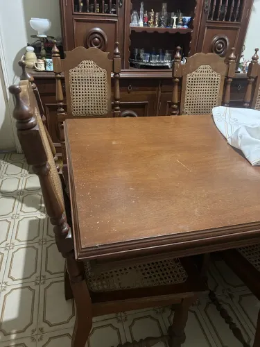 Mesa de jantar 8 cadeiras madeira maciça