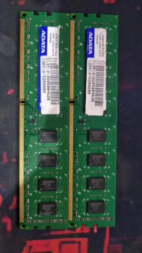 Kit Memória RAM ADATA 4GB (2x2GB) DDR3 1333MHz - R$80