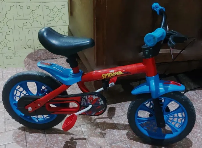 Bicicleta infantil homem aranha aro 12