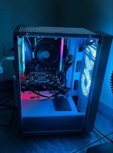 PC Gamer Montado - Ryzen 5 4500 16GB RAM GTX1650