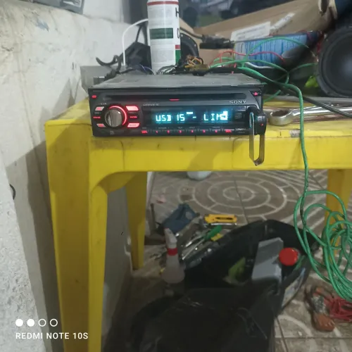 Vendo som automotivo da Sony funcionando perfeitamente