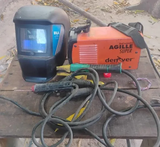 Vendo essa máquina de solda
