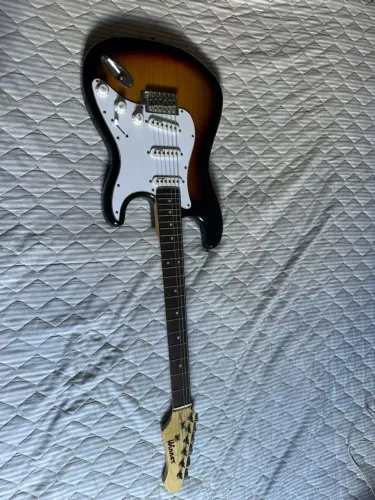 Guitarra stratocaster Winner <br>NOVA<br>N ACEITO TROCAS