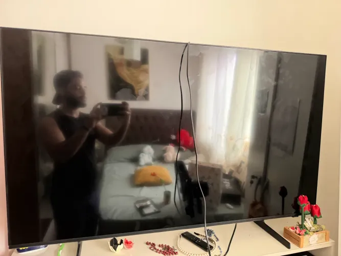 TV CRYSTAL 50 POLEGADAS COM LED QUEIMADO 