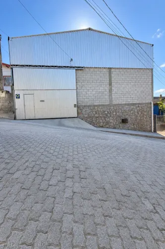 Alugo galpão em São jose