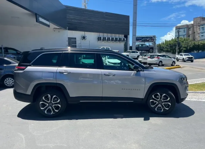 Jeep Commander Limited Td380 2.0 4X4 Die.aut 2024