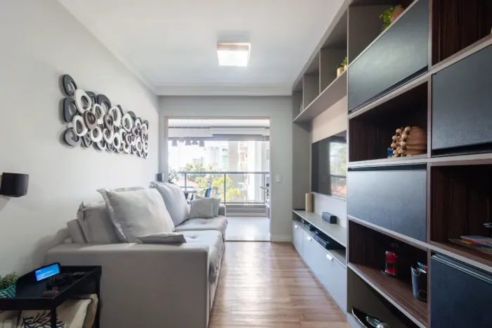 Apartamento para locação em Vila Gumercindo com 3 quartos, sendo 1 suíte, 103m²