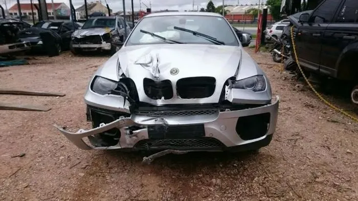 Sucata Bmw X6 X-drive 50i 2009 Retirada De Peças