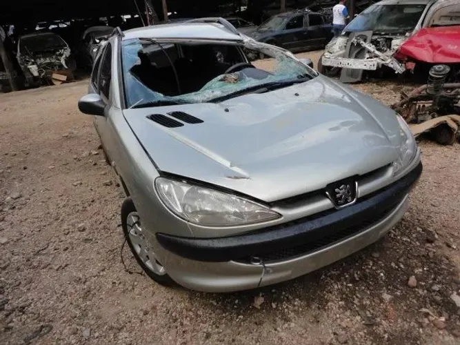 Sucata Peugeot 206 Sw 2005 1.4 Retirada De Peças