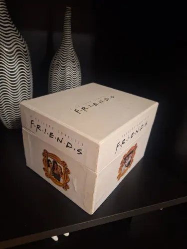 Box comemorativo Friends colecionador
