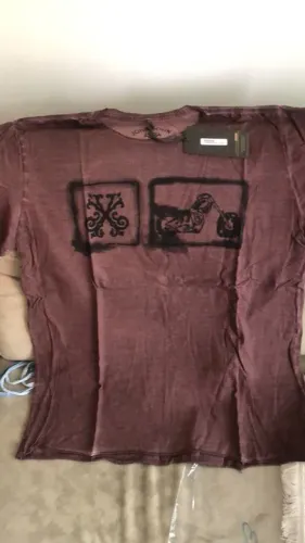 Quatro 4  camisetas John John tam P